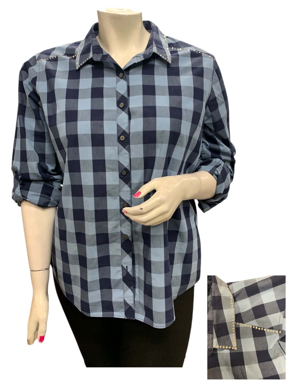 Women’s Navy & Light Blue Plaid Button-Up Shirt with Studded Collar Size XL
